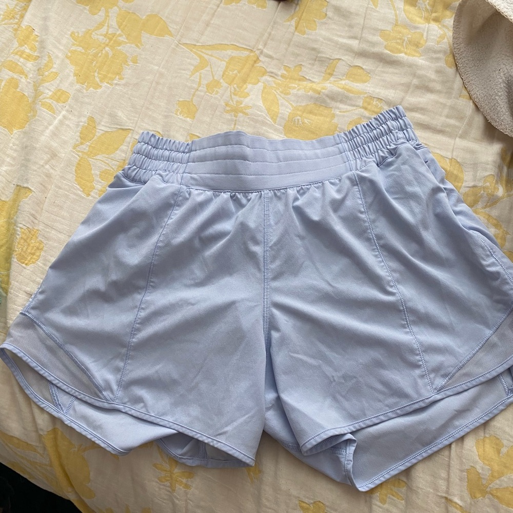 Lululemon high rise hotty hots 4” nwot